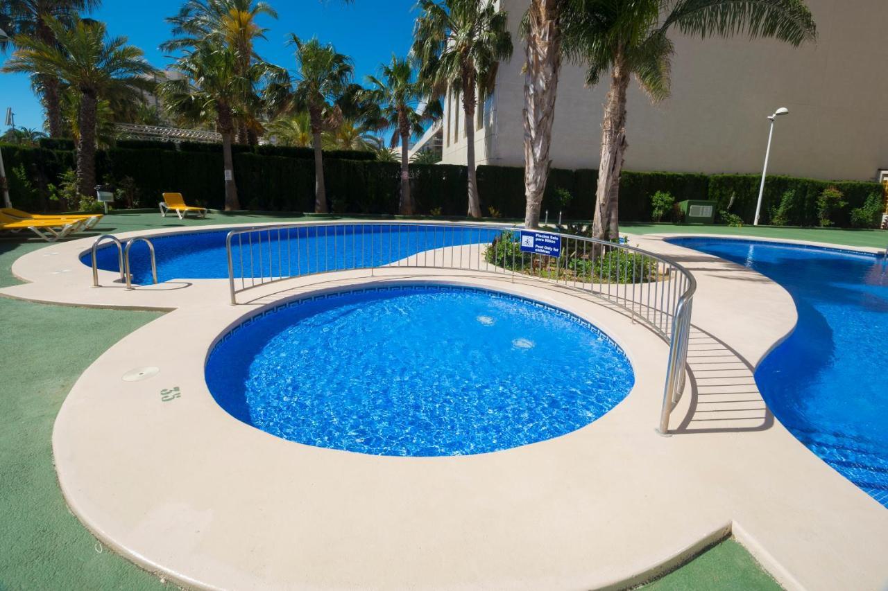 Apartamentos Ambar Beach קלפה מראה חיצוני תמונה